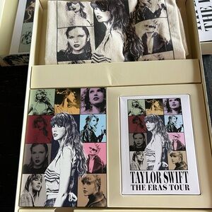 VIP gift Taylor Swift